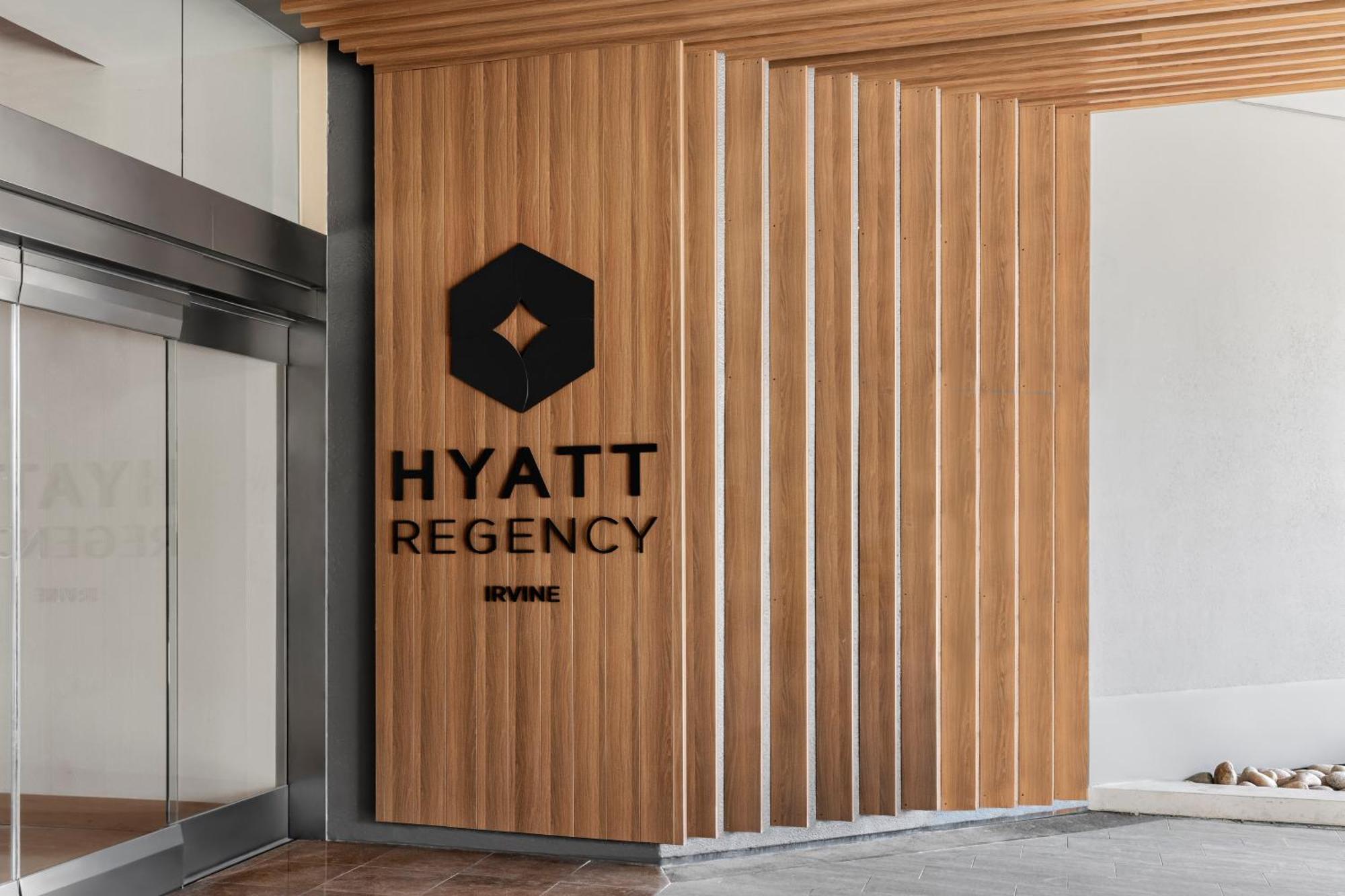 Hyatt Regency Irvine Hotel Exterior photo